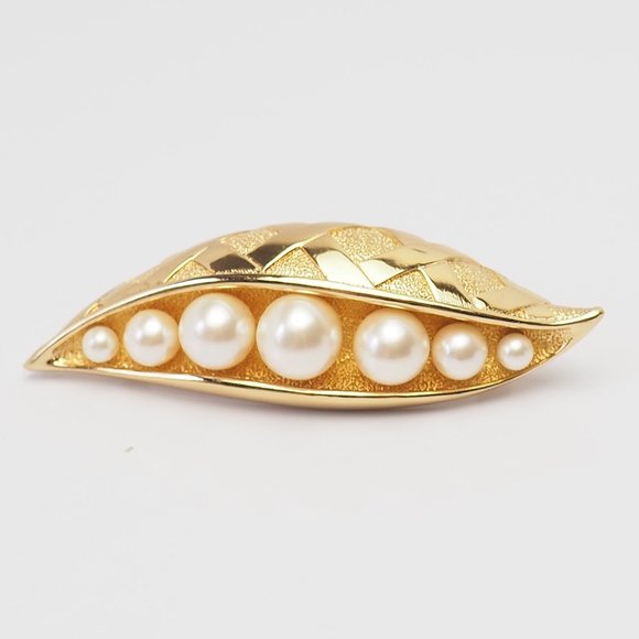 Peapod faux pearl authentic vintage pin by Christian Dior